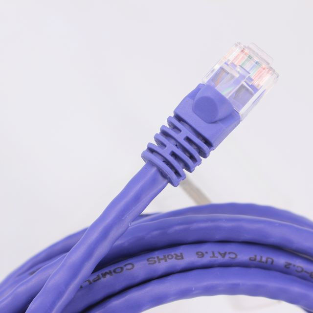 كابل إيثرنت Cat6 بنفسجي اللون بطول 50 متر مصنوع من النحاس RJ45 8P8C